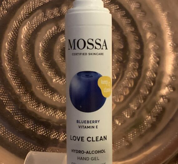 Mossa love clean
