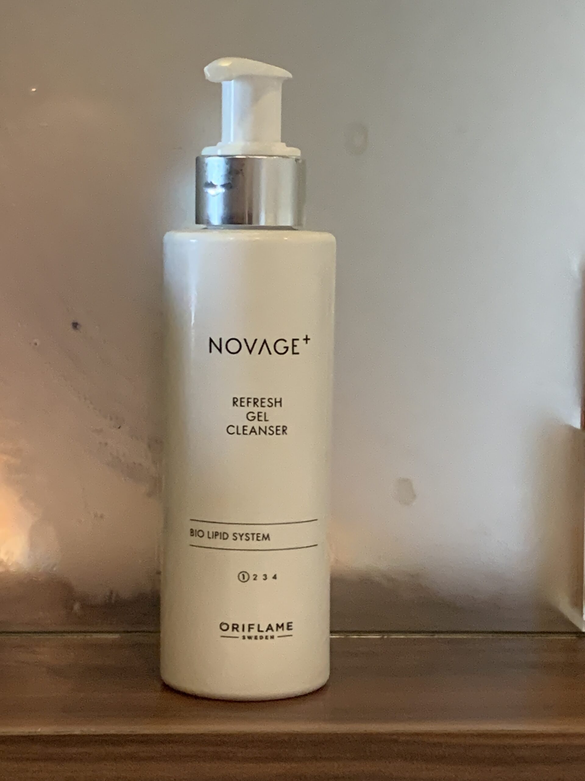 Novage+ refresh gel cleanser