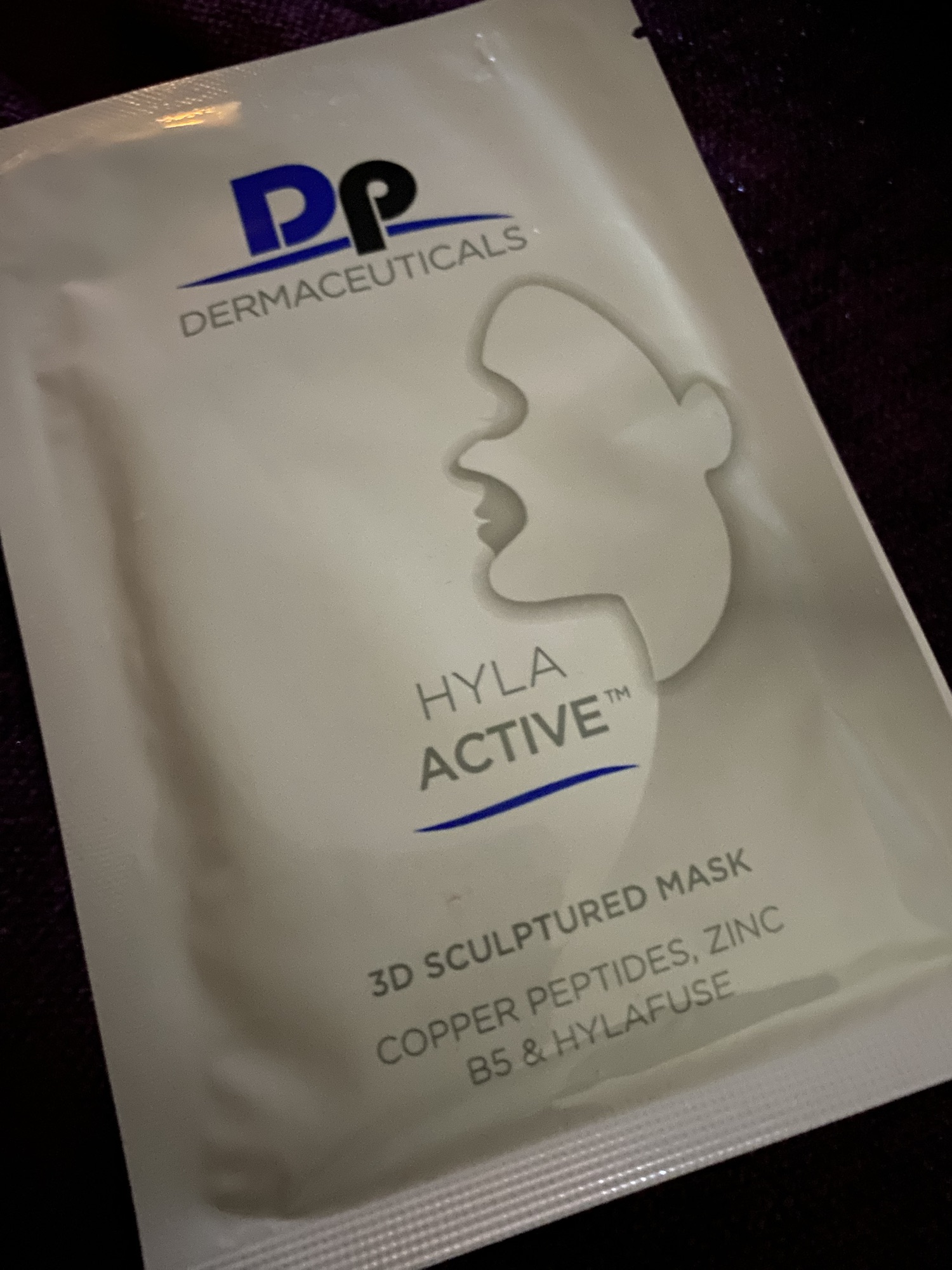 Dermapen Hyla Active 3d sculptured mask