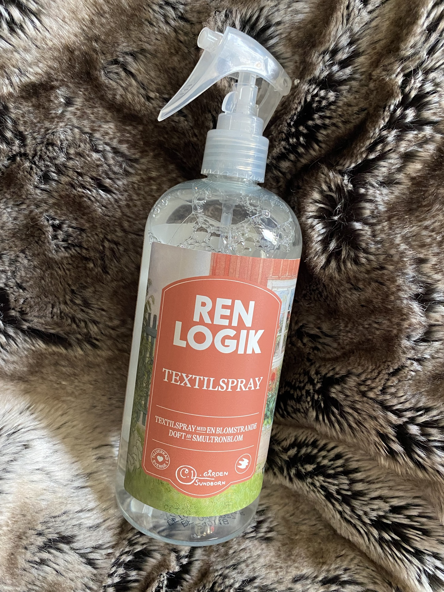 Ren logik textilspray